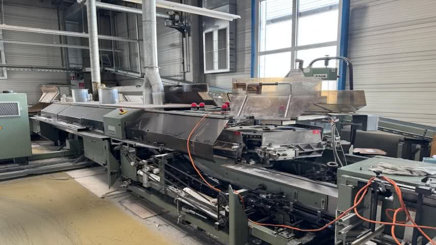 Kolbus - KM 470 perfect binder