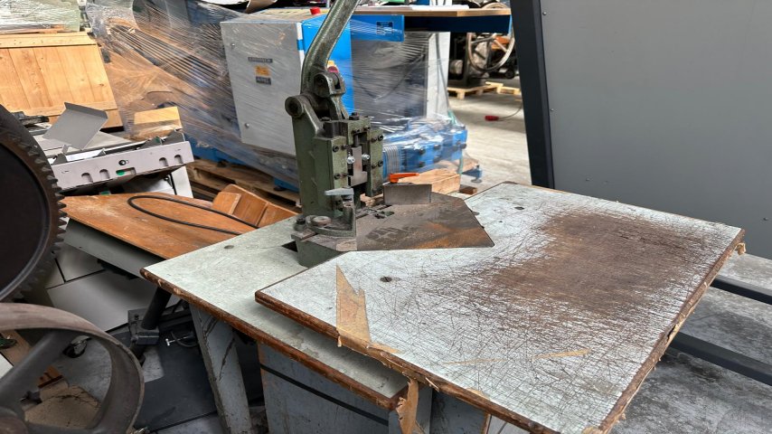 Kolbus - ECK corner cutter