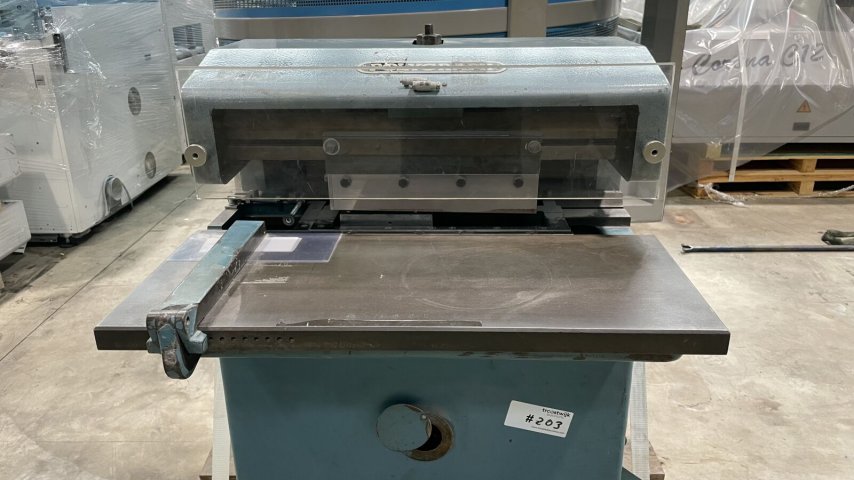 Polygraph, VEB Y50-10E