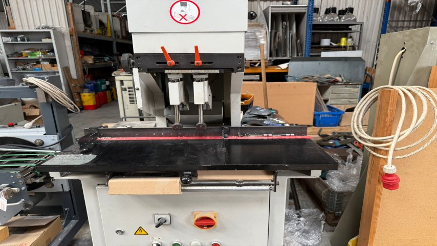 Hang, 117-11 paper drilling machine