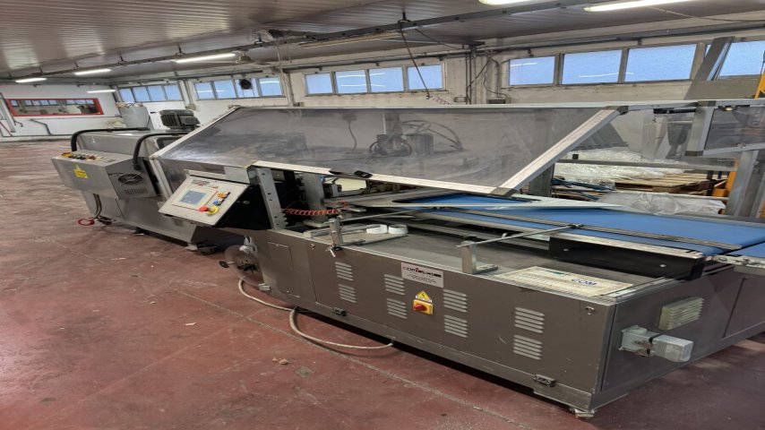Comipack, CM502N + Shrink Tunnel